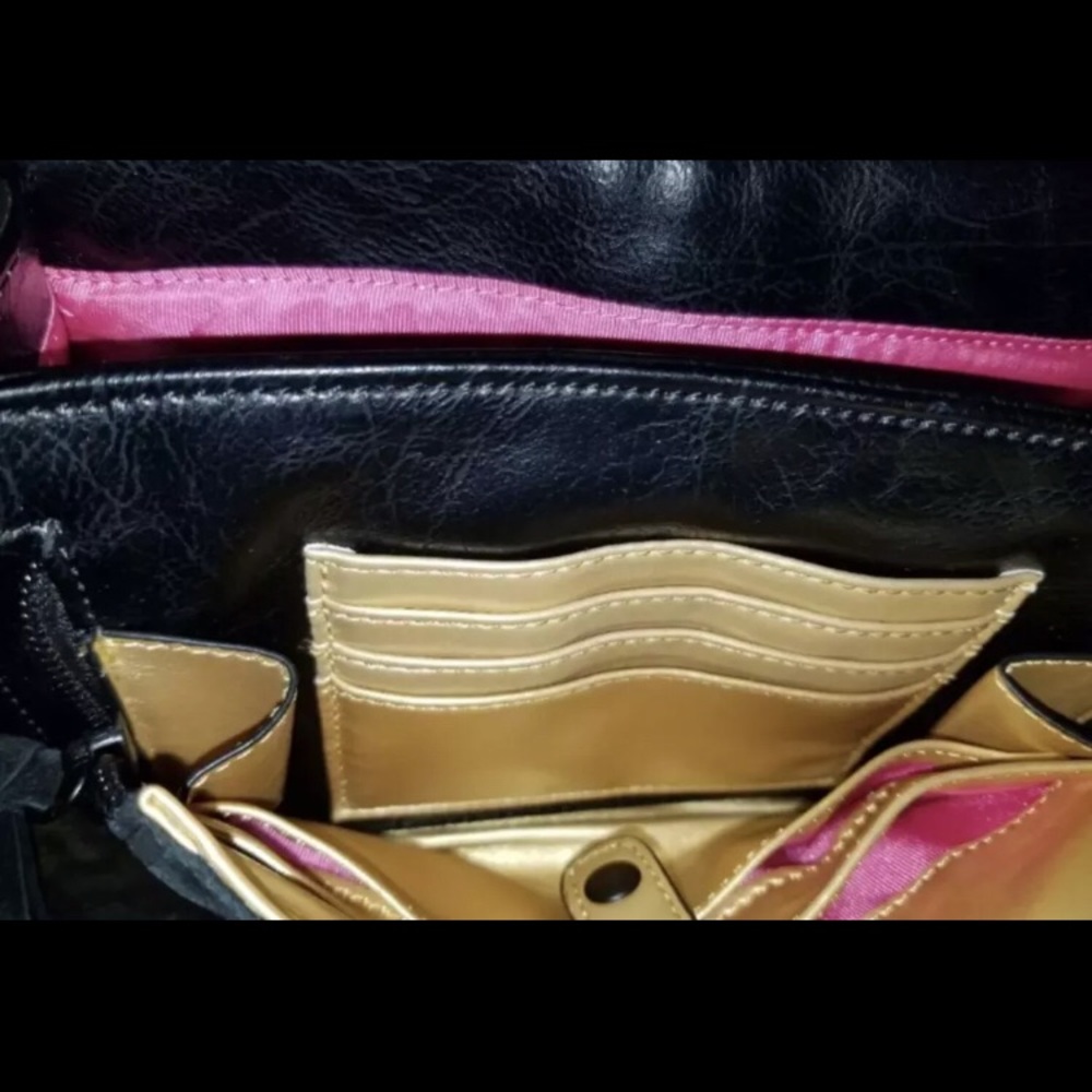 Sharif purse